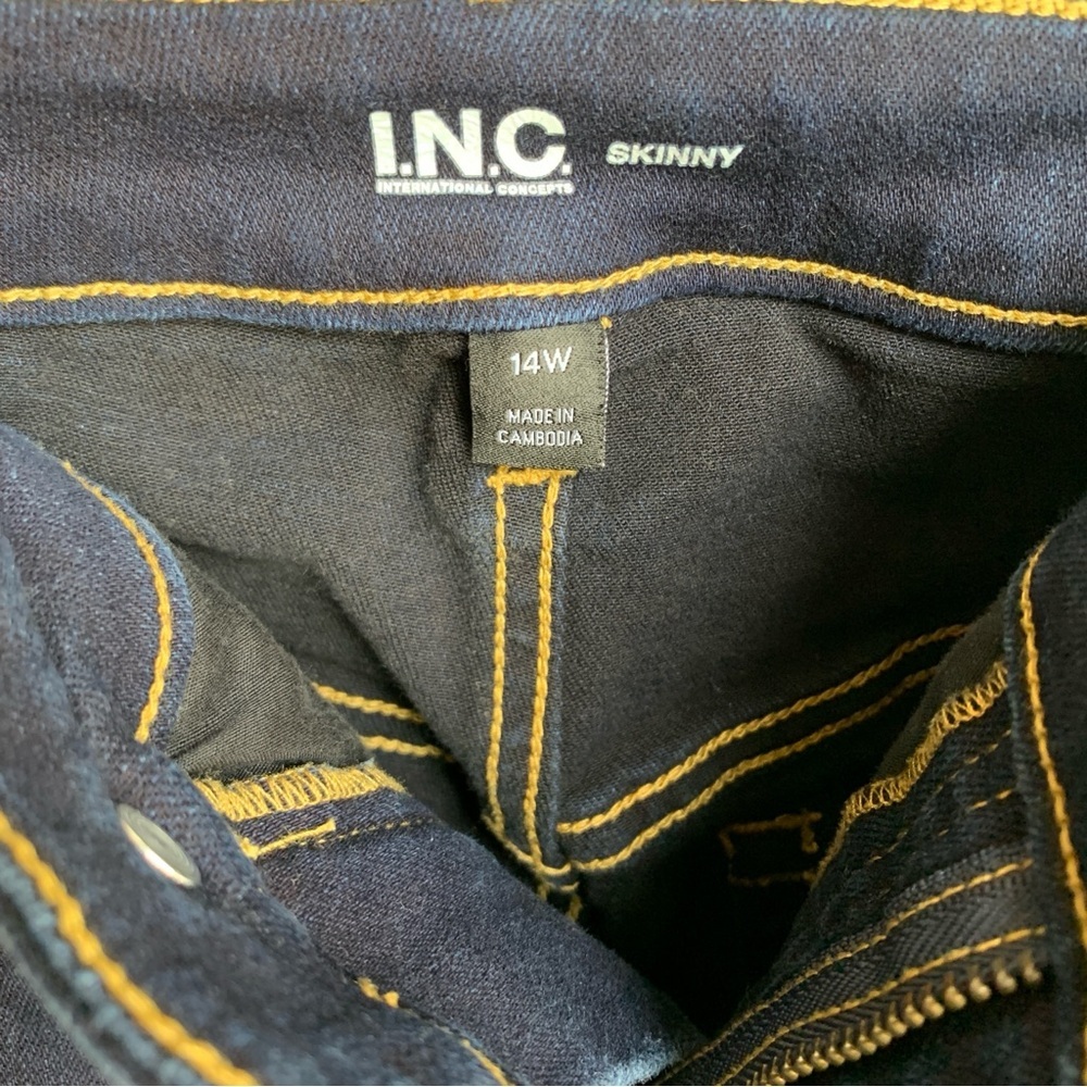I.N.C. International Concepts Skinny Jeans Midrise | Dark Indigo | 14W | INC - Picture 9 of 12